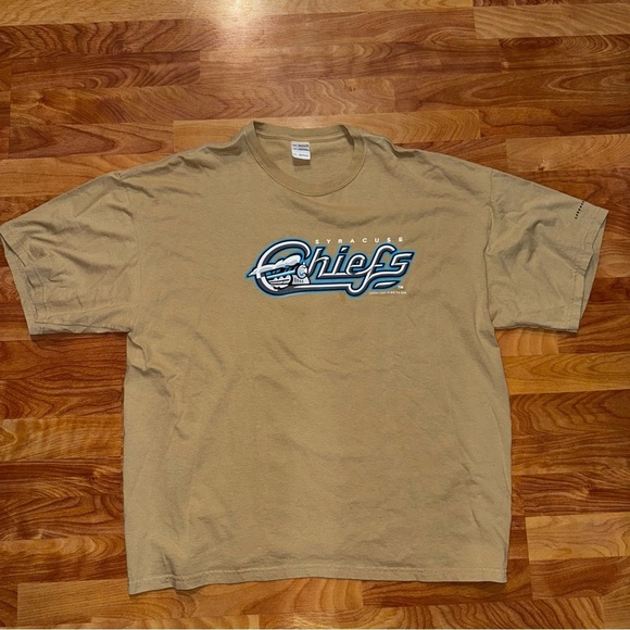 Syracuse Chiefs T Shirt Locomotive Tan Graphic Print Lockheed Martin Men’s 2XL